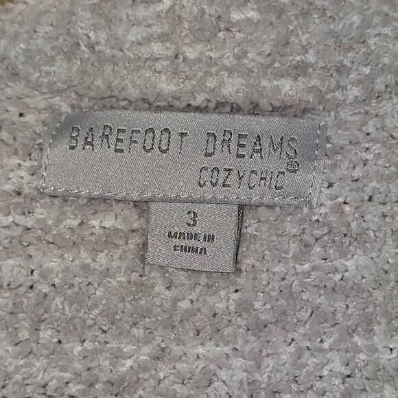 Barefoot Dreams Robe - Picture 5 of 7